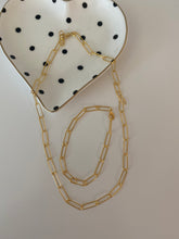 Load image into Gallery viewer, Paperclip Chain Necklace
