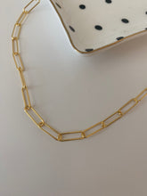 Load image into Gallery viewer, Paperclip Chain Necklace
