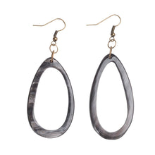 Load image into Gallery viewer, Teardrop Horn Earrings in Black

