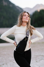 Load image into Gallery viewer, Sarah Shoulder Sling Bag
