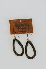 Load image into Gallery viewer, Teardrop Horn Earrings in Black
